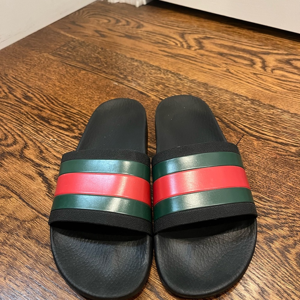 Gucci slides